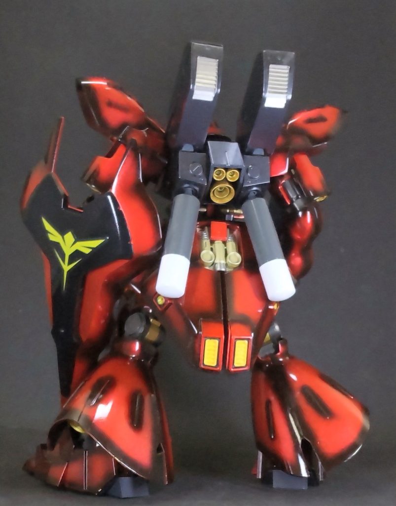 HG サザビー–3枚目/制作者：三代目和菓子屋