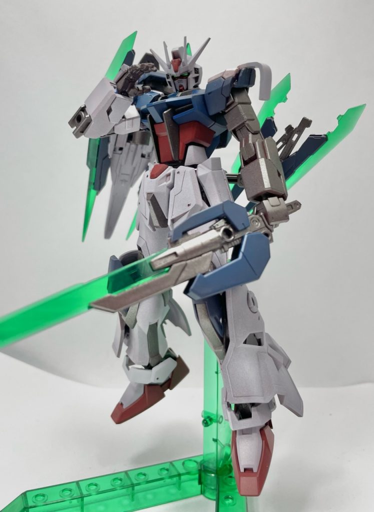 ストライクとクアンタ、好き×好き＝もっと好みになるのではと安直な発想で作ってみました。最後まで見てくださりありがとうございました。ではまた。