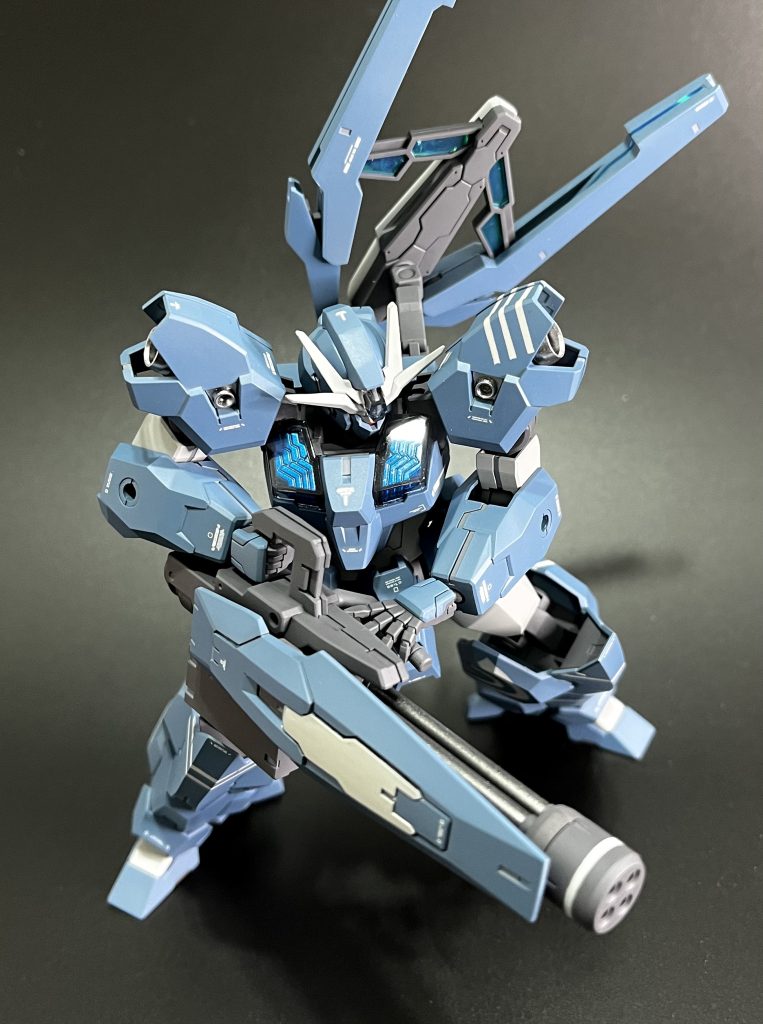 水星キットはこれで4個目ガンダムルブリス  ダリルバルデ(ファンネル装備)ガンダムエアリアルほとんど手を加えずにこのクオリティーなので完成品ペースが上がります!