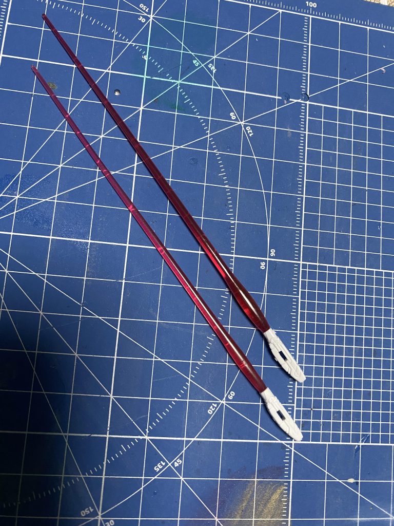 ビームサーベルを細くするの大変ですよね。中々細くならない_(┐「ε:)_