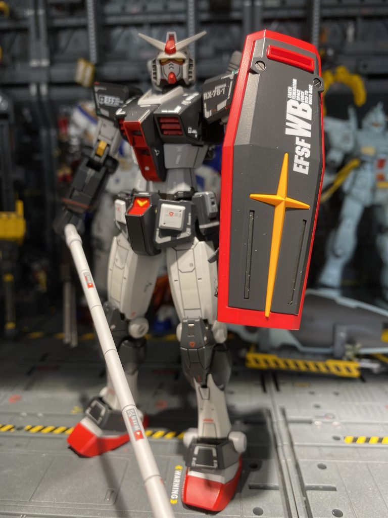 ガンダム RX-78-1–2枚目/制作者：Tencho