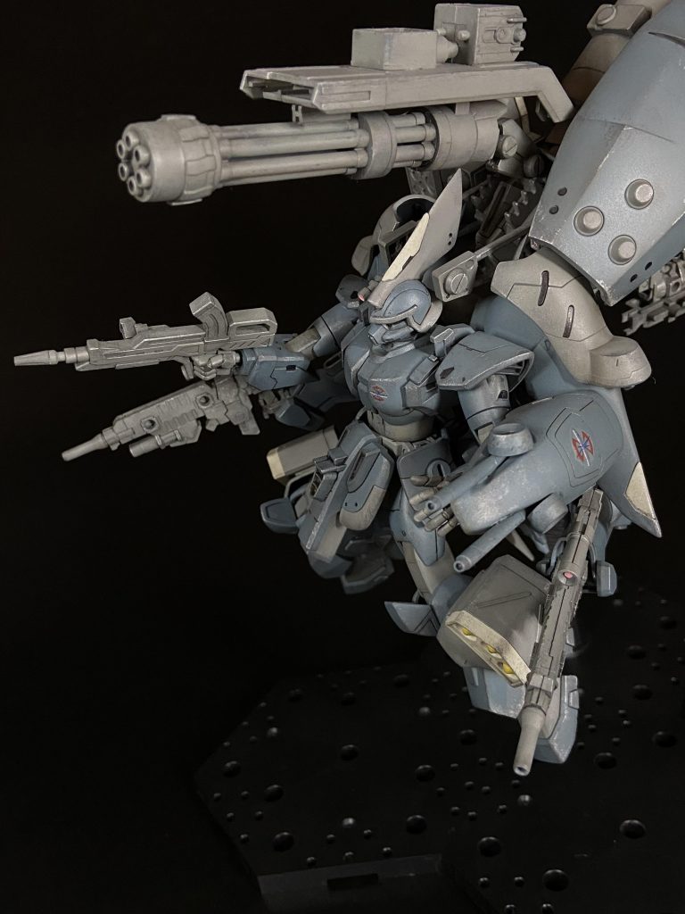 サブアームにも武器を持たせてフルバースト。