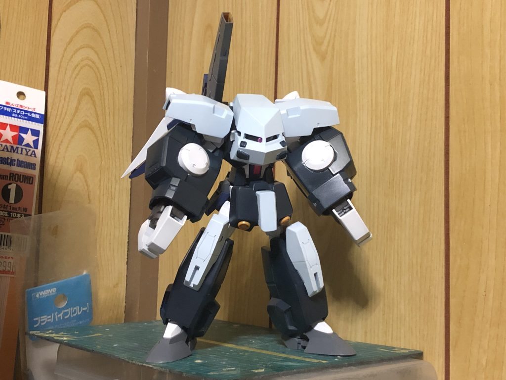 変わってこちらは塗装後のGNズゴック