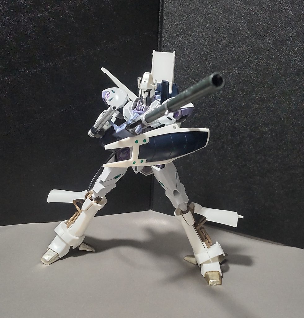 ちょっと試しに作ってみた割に、ここまでの違和感無いモノが出来てしまったのは嬉しい誤算ですね。今回はエルガイムを使ってヘビーメタルを作りましたが、使うパーツ次第では、モーターヘッドみたいなのもいけそうな気がしますね。……これはグラスレー社にレディオス・ソープ様がいるんじゃないんですかね?