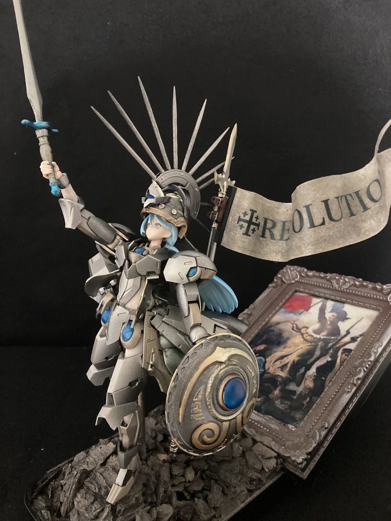 海外のウォーハンマーのフィギュアを参考に、そのままの世界観はダークなのでライトなシルバー系配色にして、