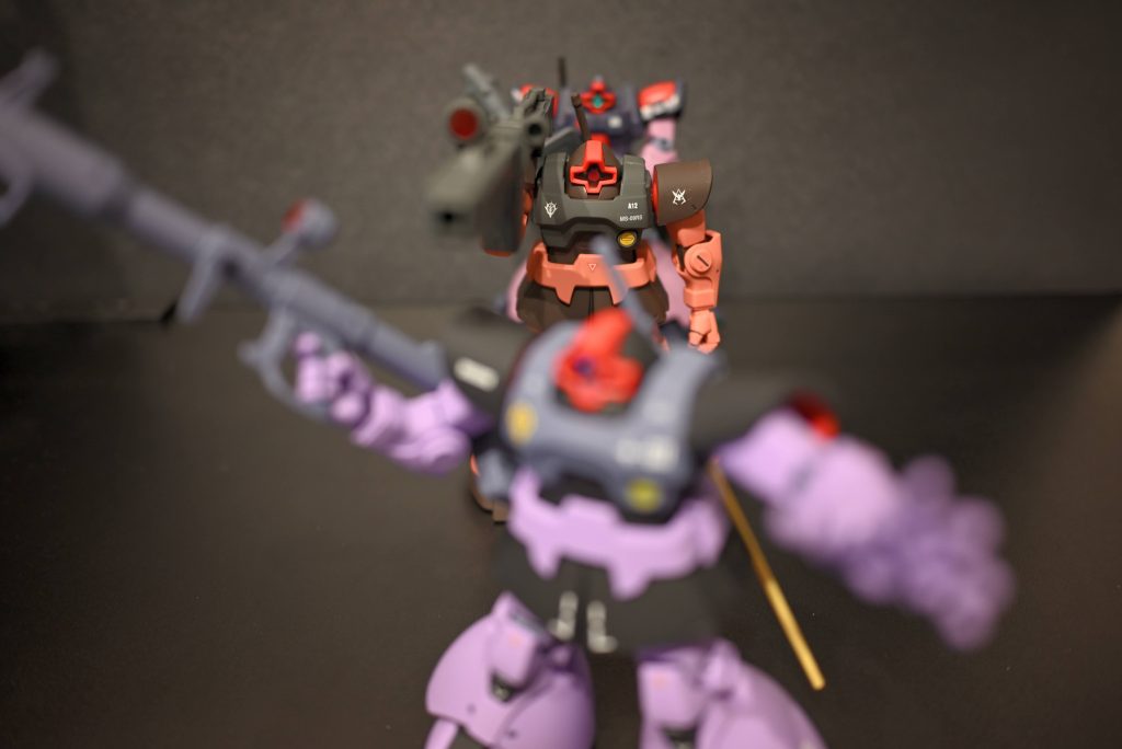 誰か手前と奥もピントを合わせる撮り方教えてください😂