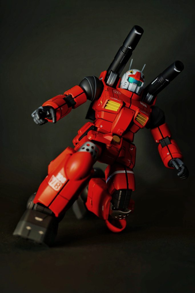 赤の色選択に迷いました。