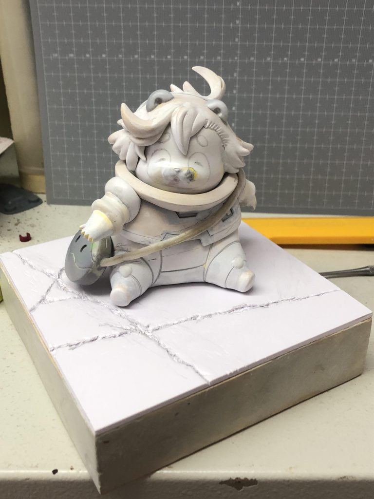 On stage now, ready to paint!