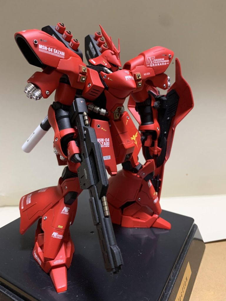 この時、初メタルパーツでちょっと物足りなさを勝手に思い、胸のパテ盛りと頭部のヒサシ？のとがらせ。つま先延長、スカートの前部分の延長などを行い、あとはデカール仕上げです。