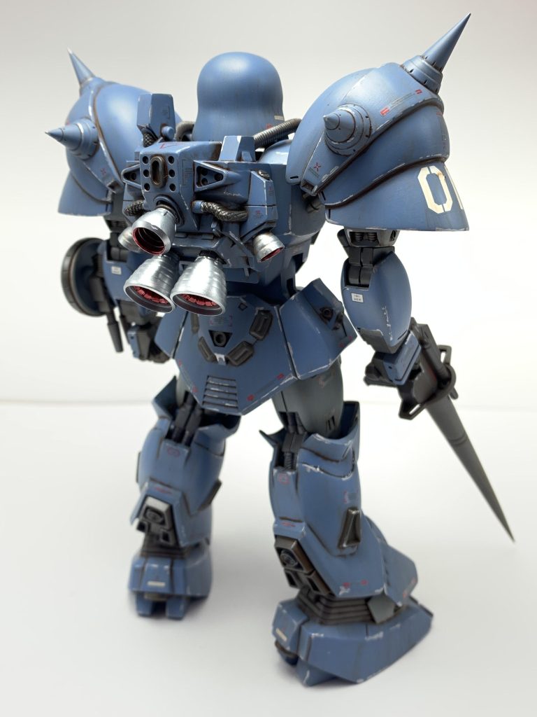 背部バーニア類もビルダーズパーツから持ってきました。