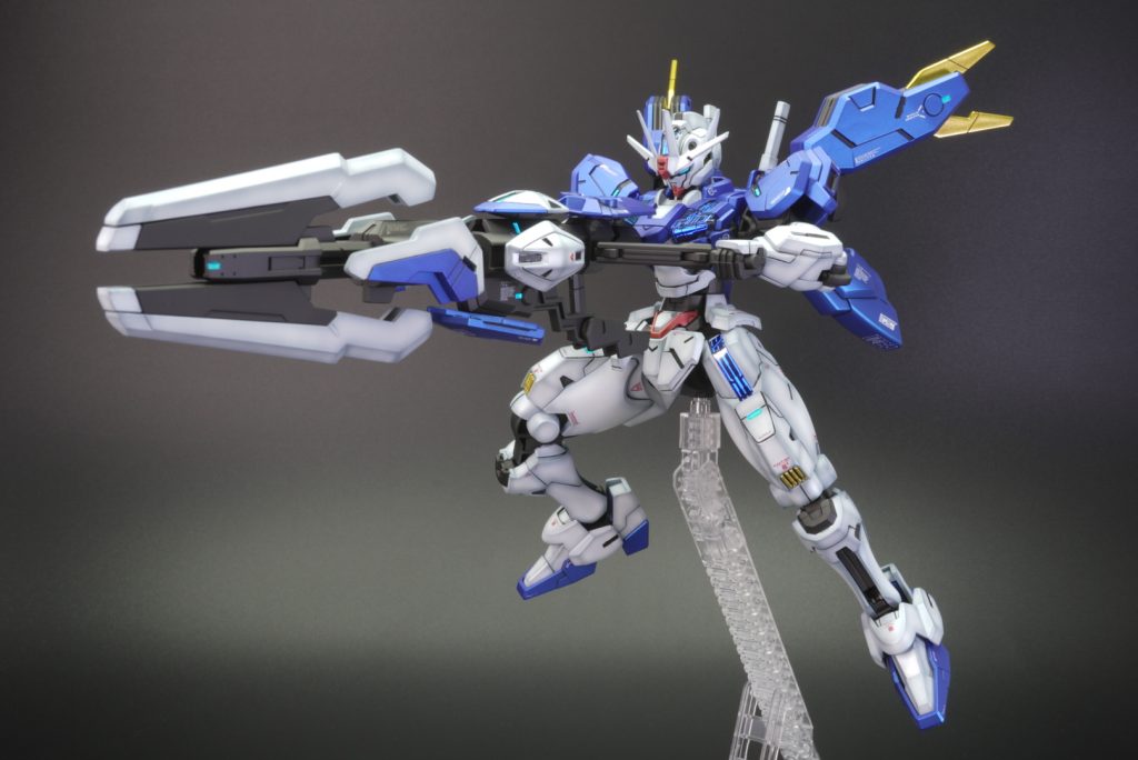 塗装をする場合は、エスカッシャンなどを接続する部分が塗装剥げしやすい構造なのでクリアランス処理をするのがベストですね