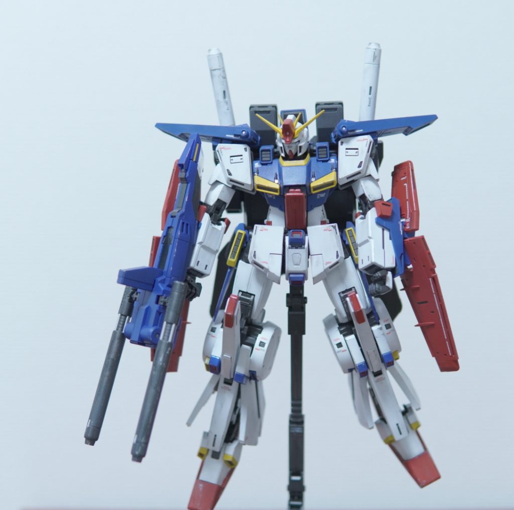 正面からの全体像です。デカールは抜粋して使用しました。