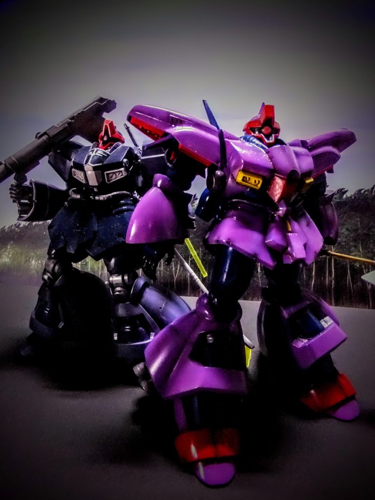 HGUCドライセン袖付きとの比較画像デス♫あなたはどちらが好みでしょうか？