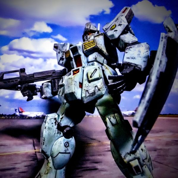 ジムカスタム！お披露目です（こちらもHGUCコンプリート企画のストック品でした(笑)）(笑)