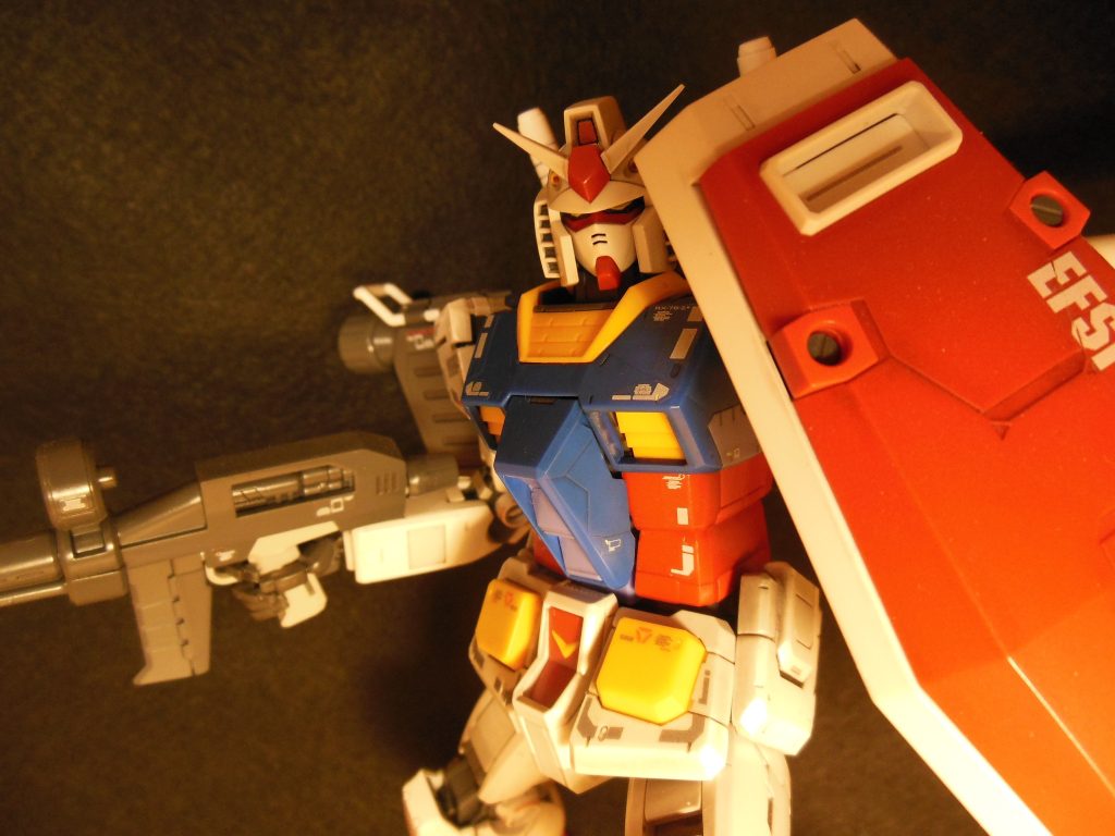 一方で、膨大なパーツ分解のためか各所の保持力が残念です