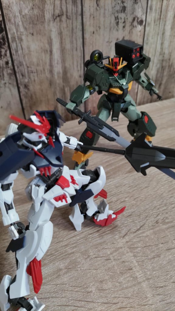 ガンダムバルバリック–3枚目/制作者：鉄血