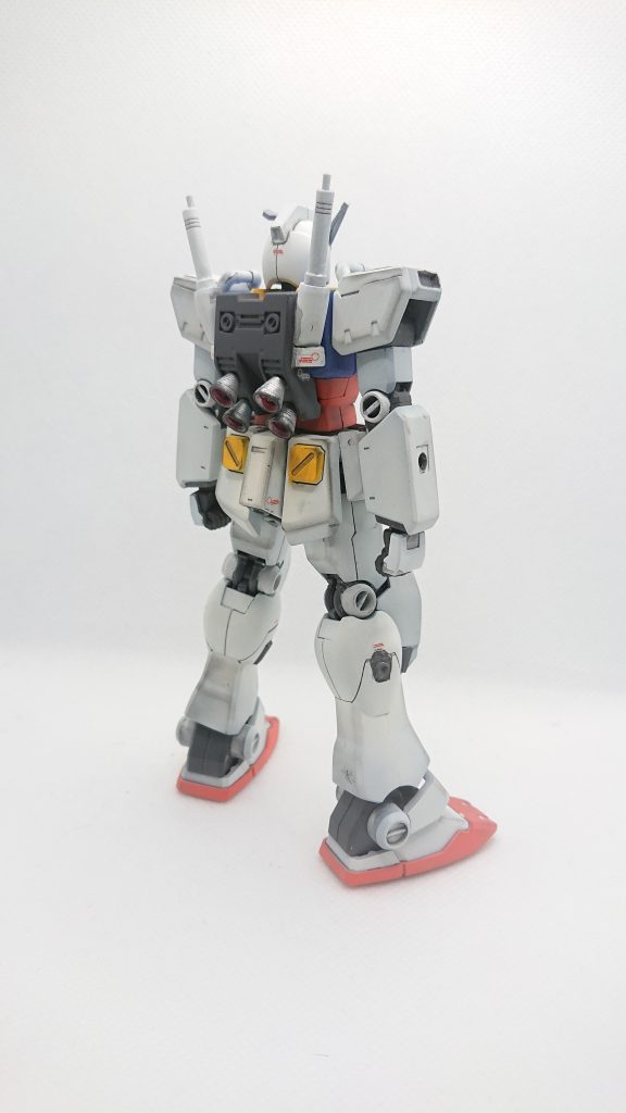 サーベルラックの左右対称化と、脚部バーニア追加が大変でしたね（）