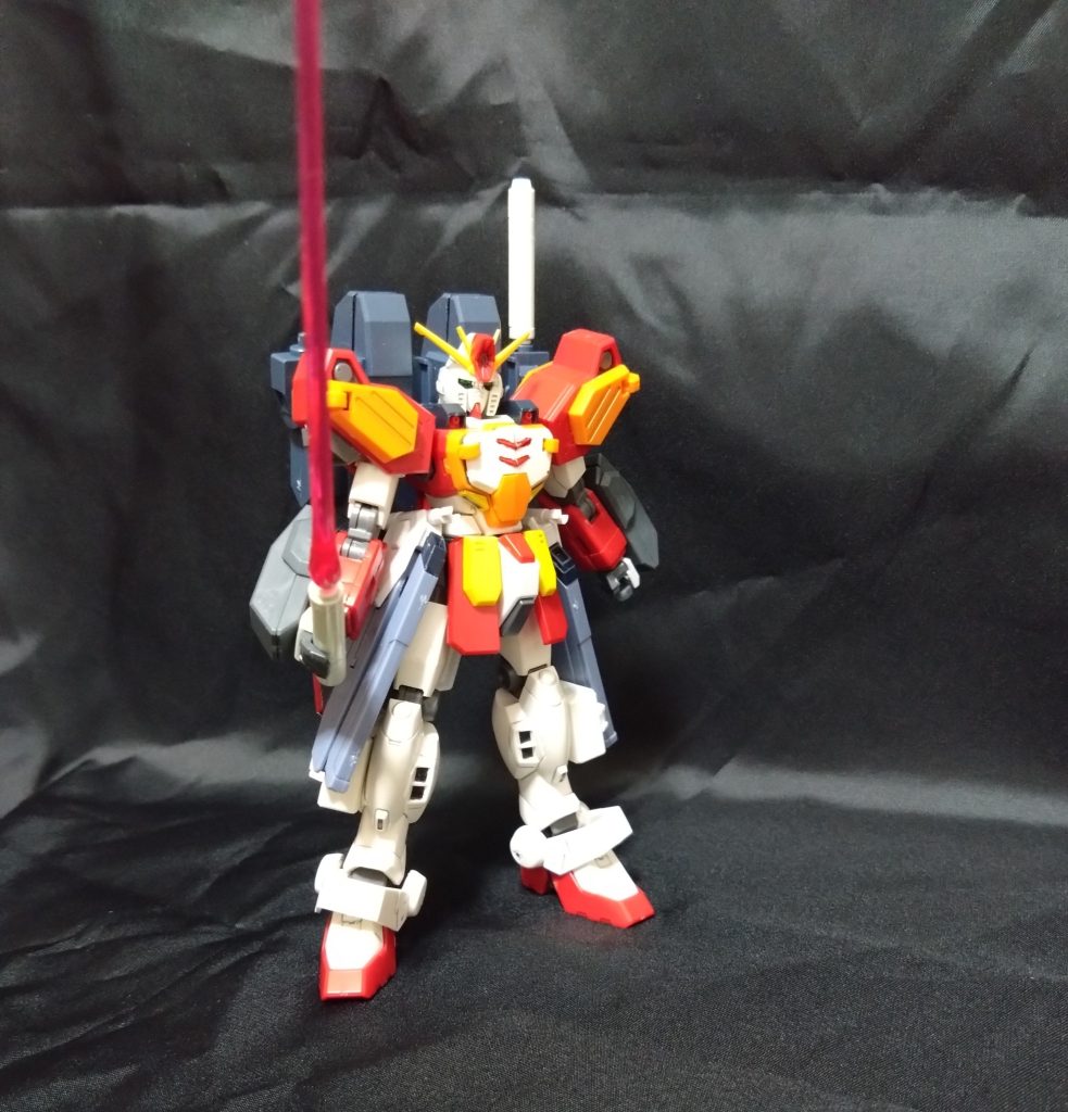 ハイパー・ビームサーベルも持てます。重火器が多い割に近接武器も豊富なこの機体w