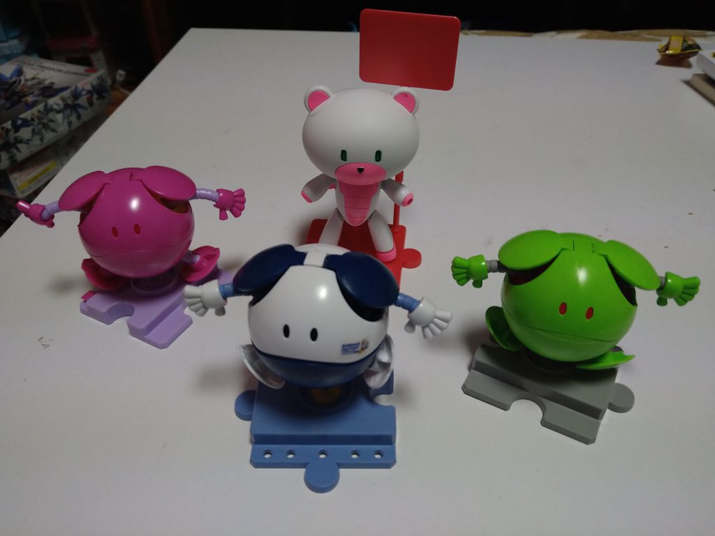 ハロ三姉妹とともに