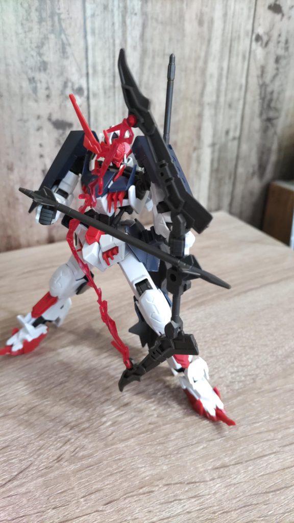 ガンダムバルバリック２–3枚目/制作者：鉄血