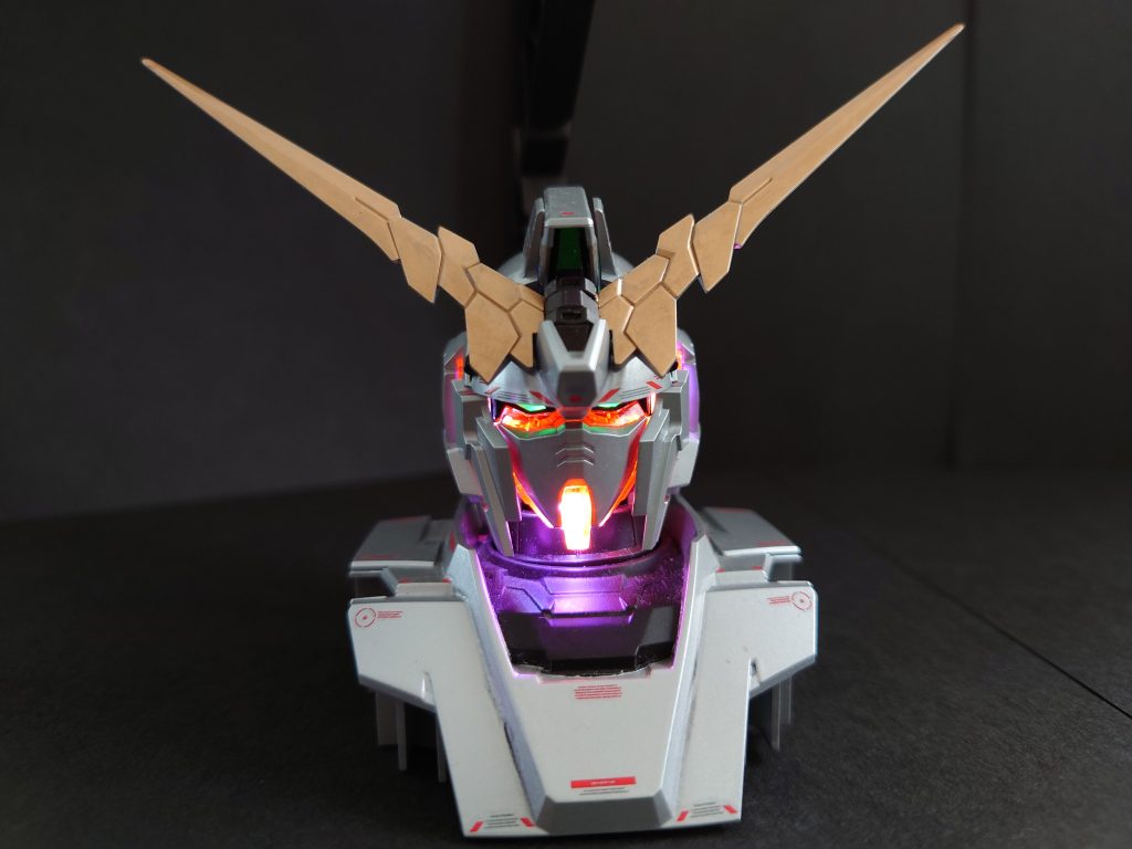 LED内臓とデストロイモード展開の両立がなかなか難しかったです。