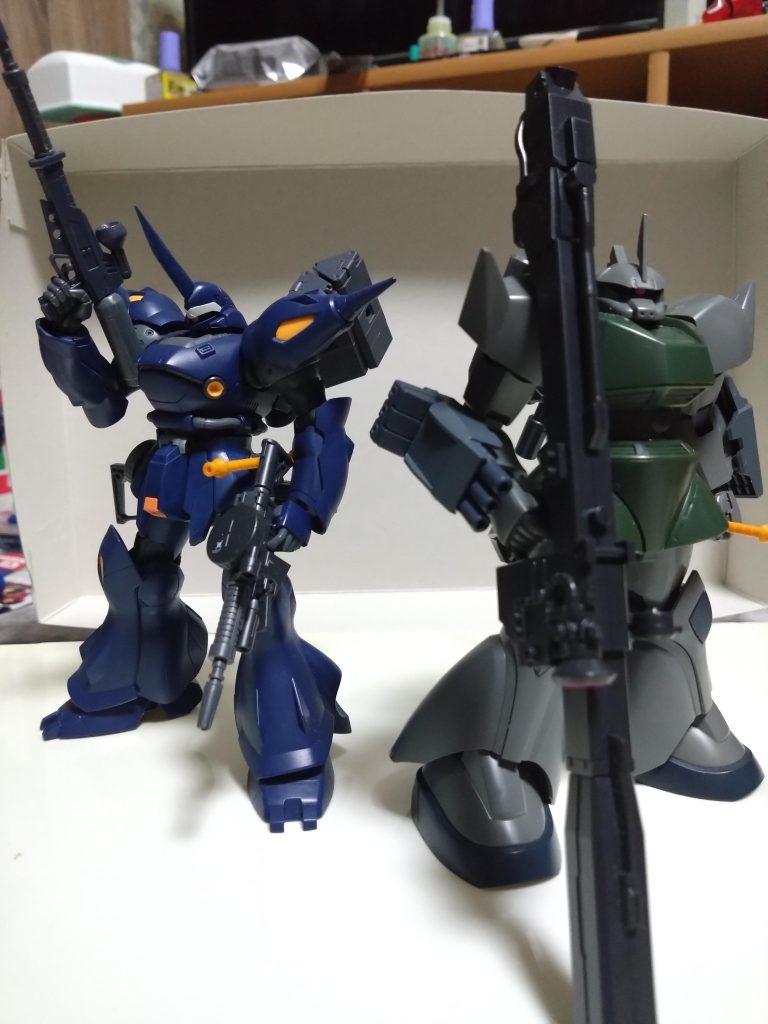 以前投稿したケンプファーと武器を取り替えて。