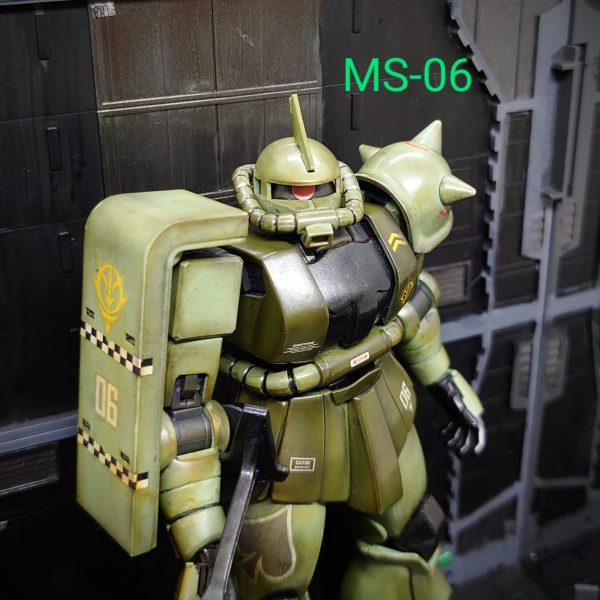 MS-06 ザクⅡ(REVIVE)