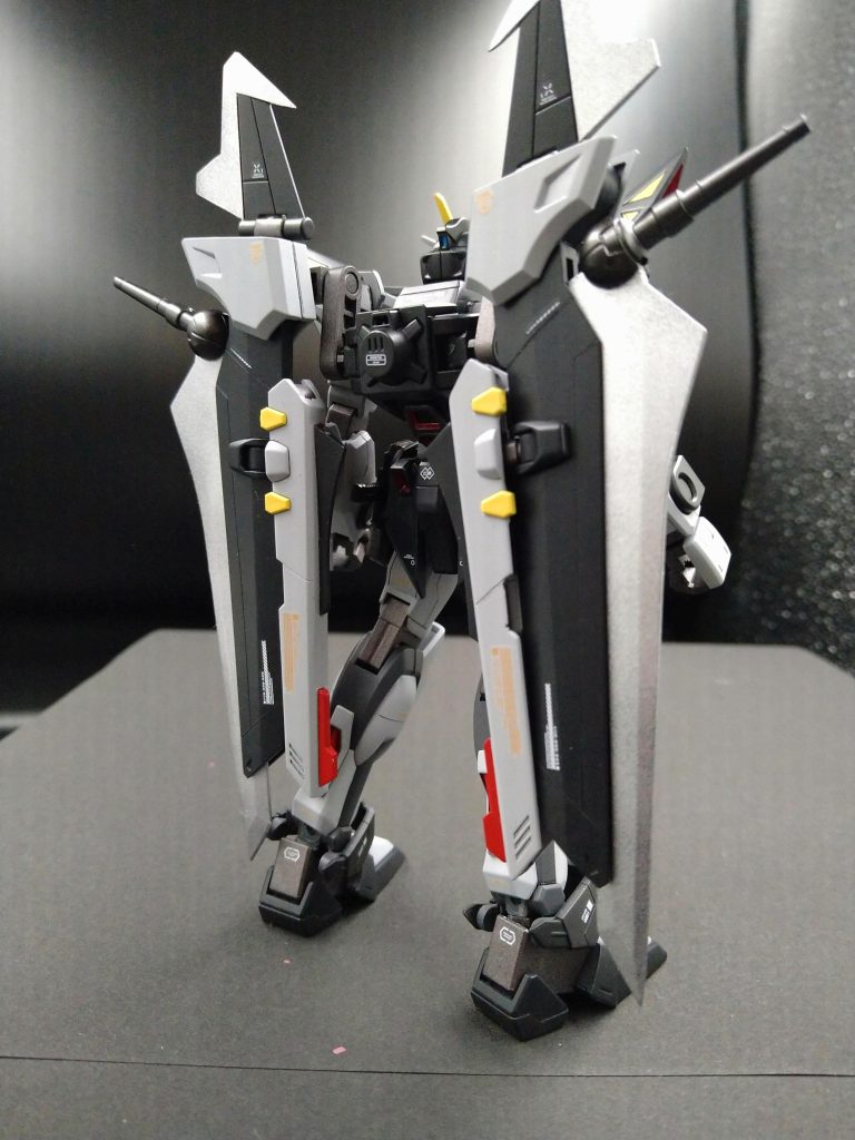 古いキットですが、そのまでも格好良かったので、若干スジボリしただけです