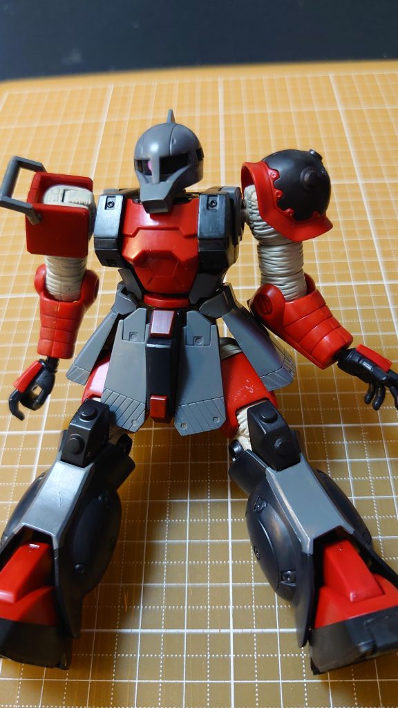 最初に渡された状態ですが、凄い綺麗に塗れている！水性ホビーカラーの筆塗りです！私より上手いのでは・・・