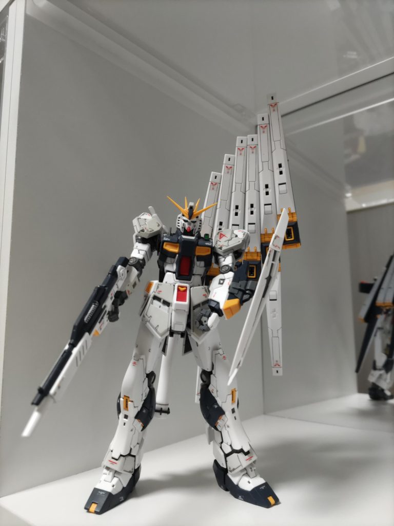 ＲＧ νガンダム–2枚目/制作者：いっしー