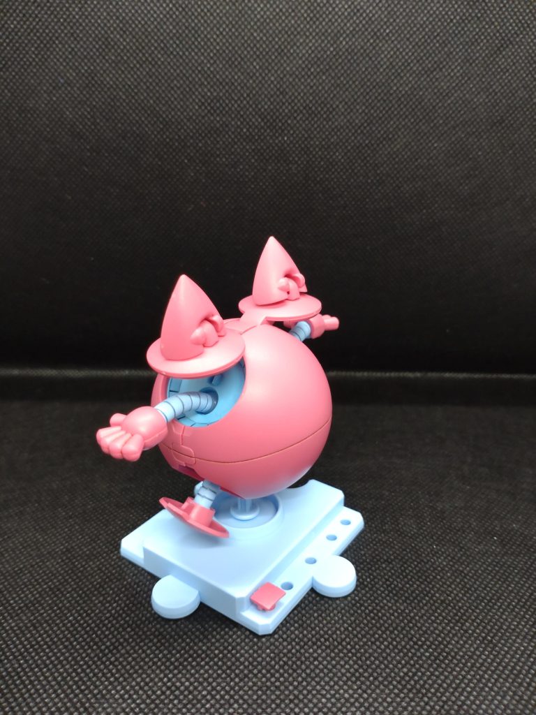 特別な事はせず成型色活かして仕上げました。