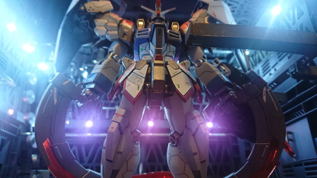 LEDを仕込みました。