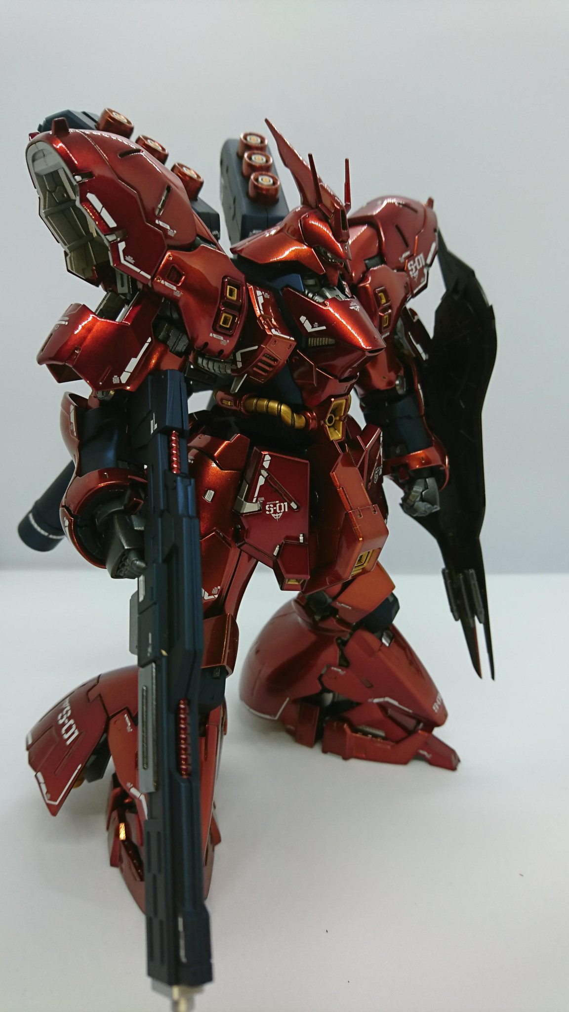 ＲＧ サザビー｜三口有 (さんくちあり)さんのガンプラ作品｜GUNSTA（ガンスタ）