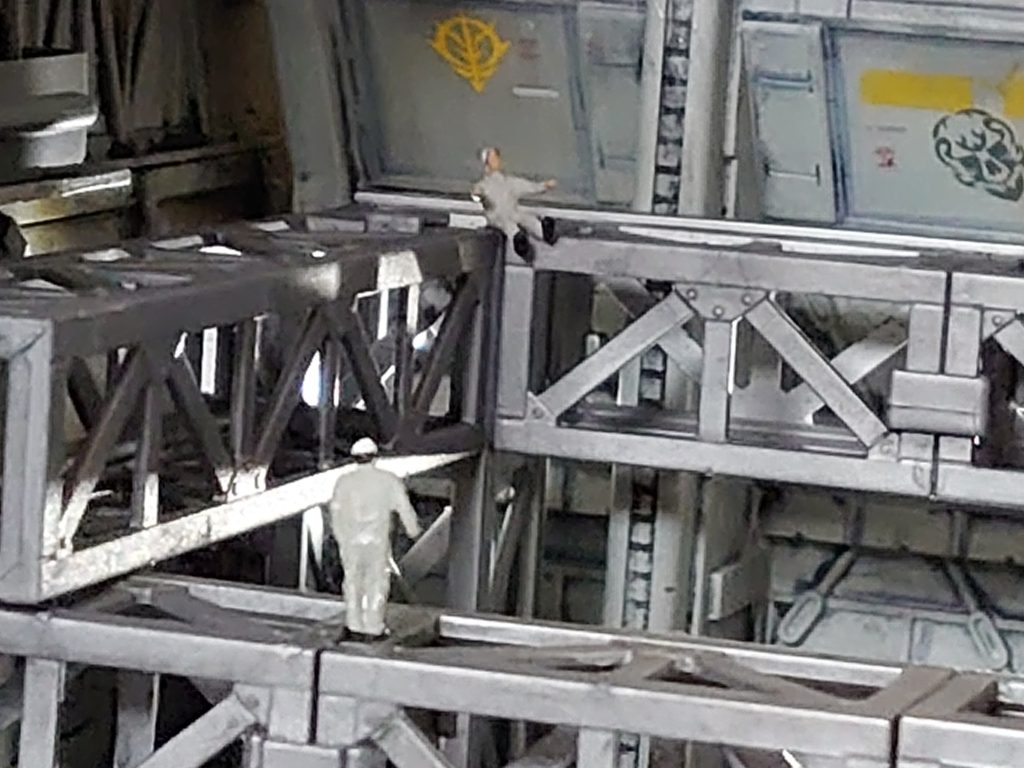 作業員さんも配置しました