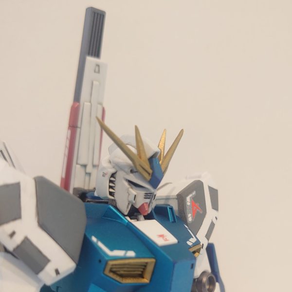 EG RX-93ff νガンダム 初投稿です