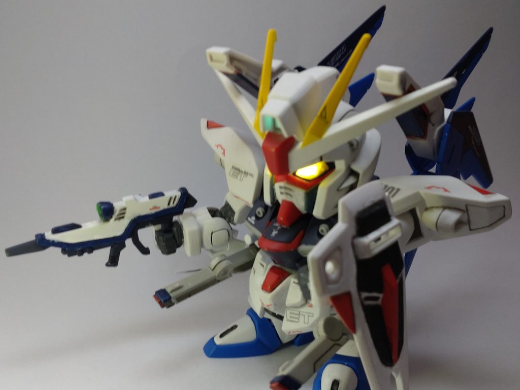 マリューさん、結構好きでした…三石琴乃さんの熱演もあって、「ミサトさぁぁぁぁん」と言いたくなることもしばしば。制作工程