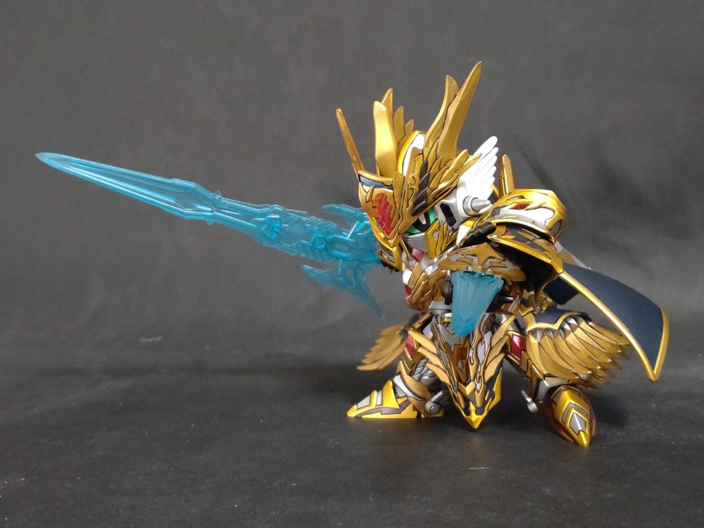 アーサーガンダムMK3–5枚目/制作者：皐英司