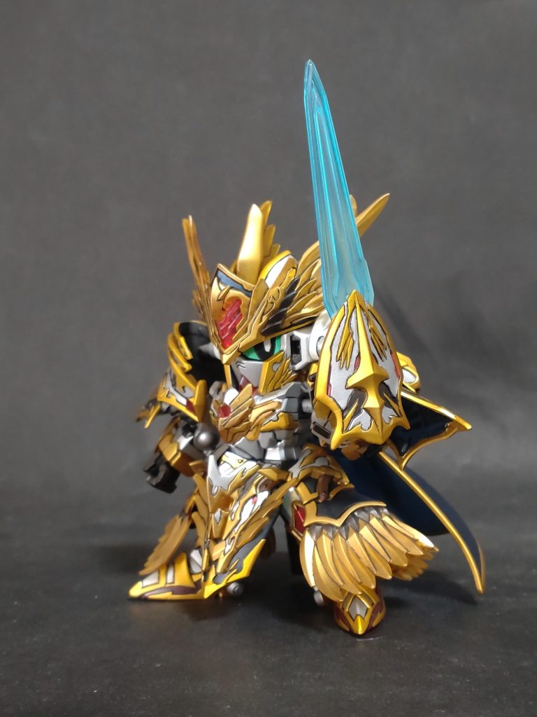 アーサーガンダムMK3–4枚目/制作者：皐英司