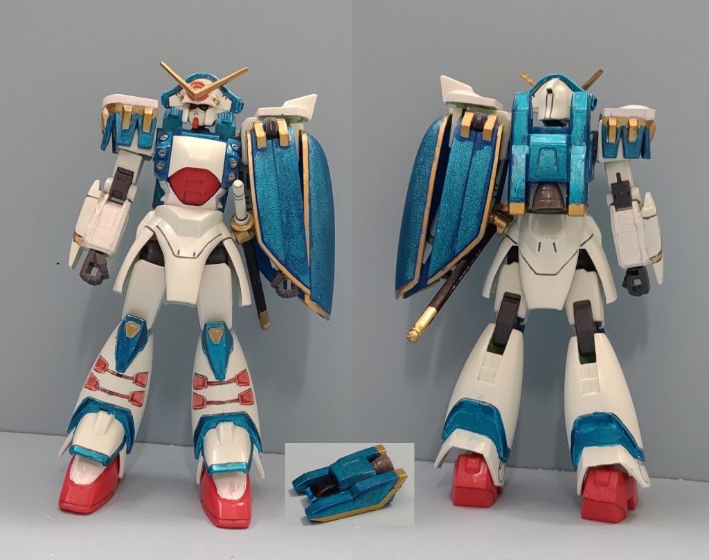 正面と後ろ、コアランダーです。プロポーションはまずまずでしょうか？コアランダーはほぼそのままバーニアだけ適当なジャンクのを移植しました。