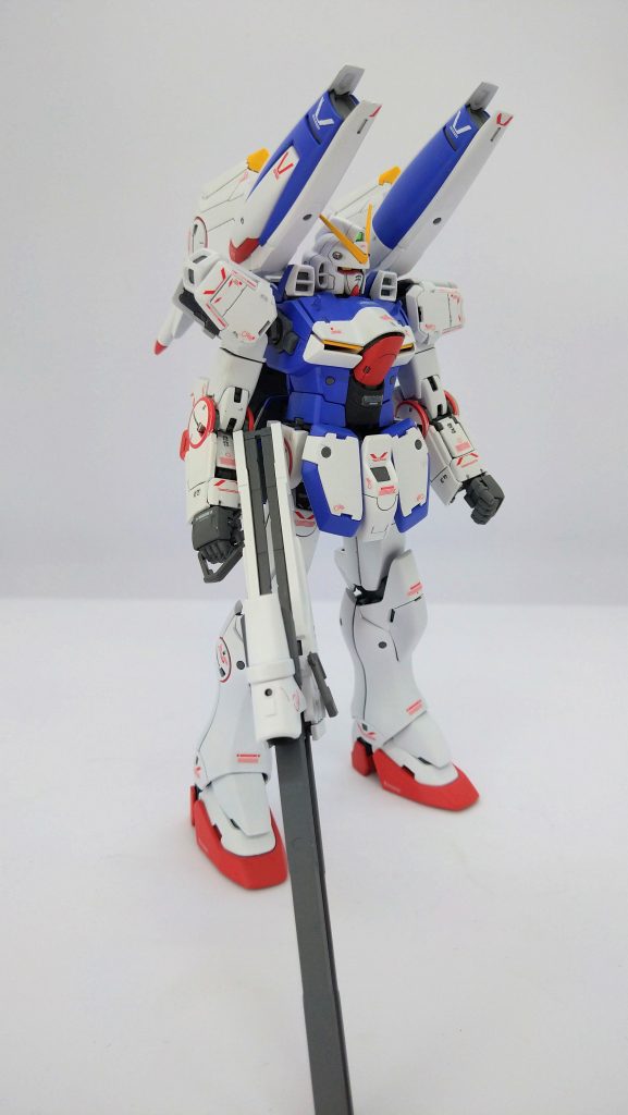 このサイズによくこれだけギミック詰め込んだなと感心します。