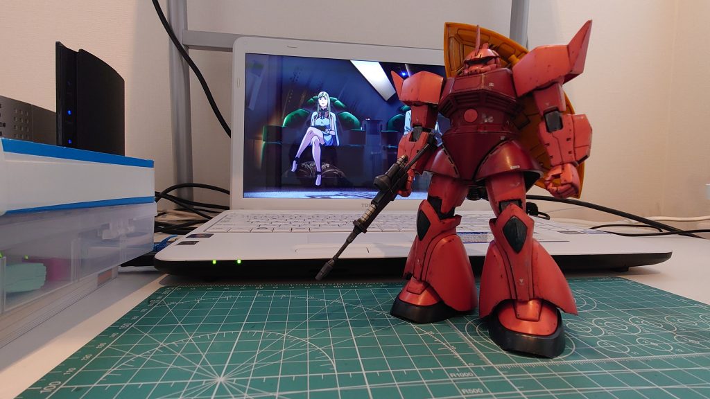 素組み→少しモール追加→少しスジ彫り→トップコート→ウェザリングの簡単フィニッシュ仕上げです。ウェザリング、トップコート吹くだけでもキットがかなり締まりますね。少しでも上手に造れると、どんどん制作意欲が湧いてきますね👍 