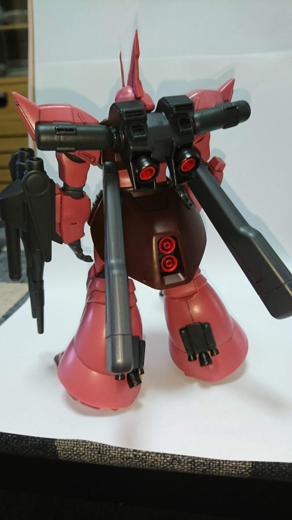 後ろ姿です。主にバックパック改修です。ふくらはぎ下にバ－ニアご覧いただきありがとうございました。