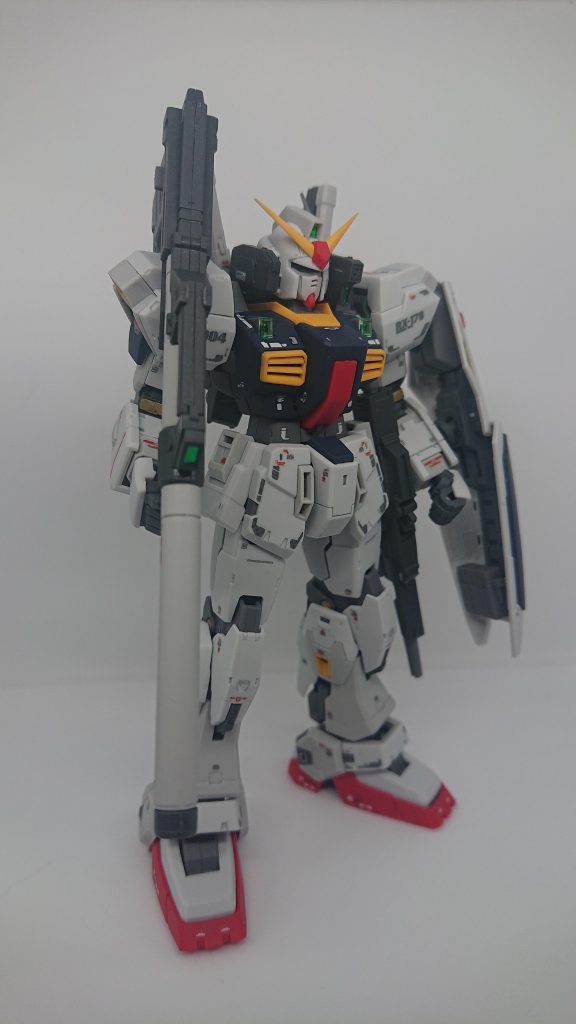 実はバズーカを持たせたいが故に作ったようなものです。