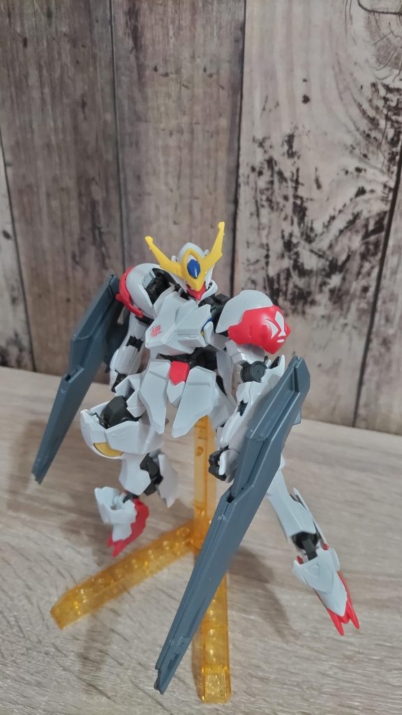 軽装備で出撃も可能だが、その際はソードを装備できないのがデメリット