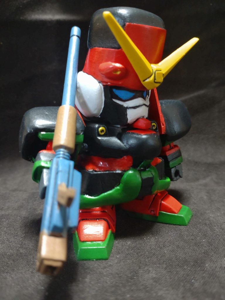 塗装は水性筆塗りです。デイトナグリーンっていい色ですね～。