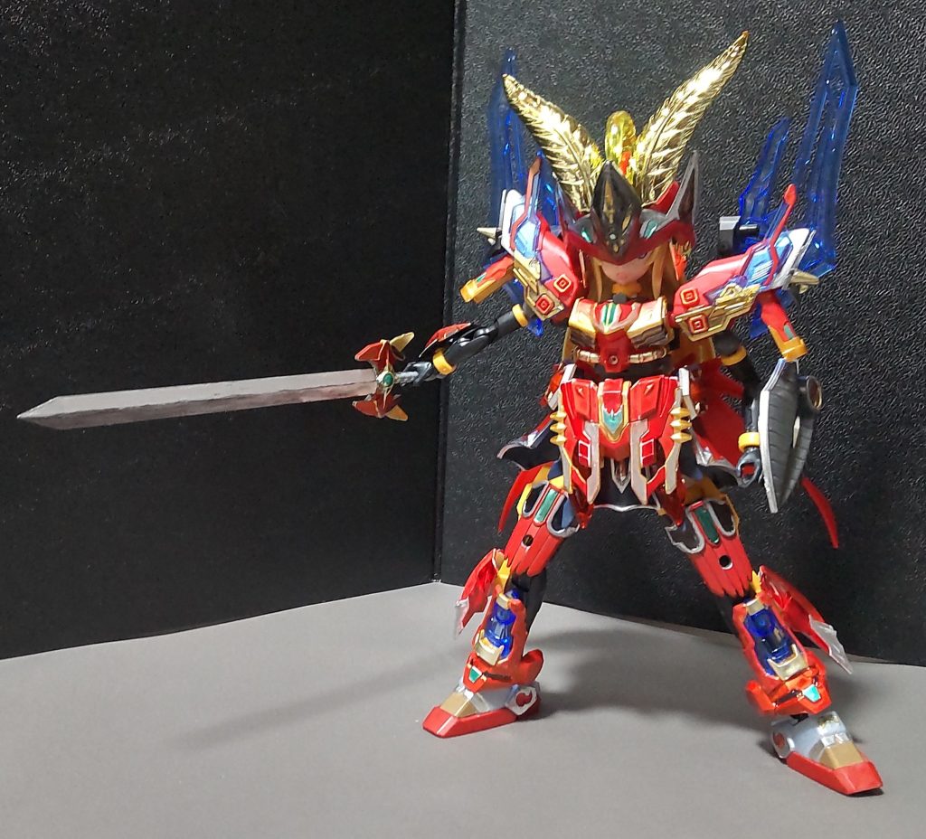 この麗騎士のメインウェポンは騎士剣になります。※ナイトストライクの剣とコトブキヤのソードセットを合わせたものです。