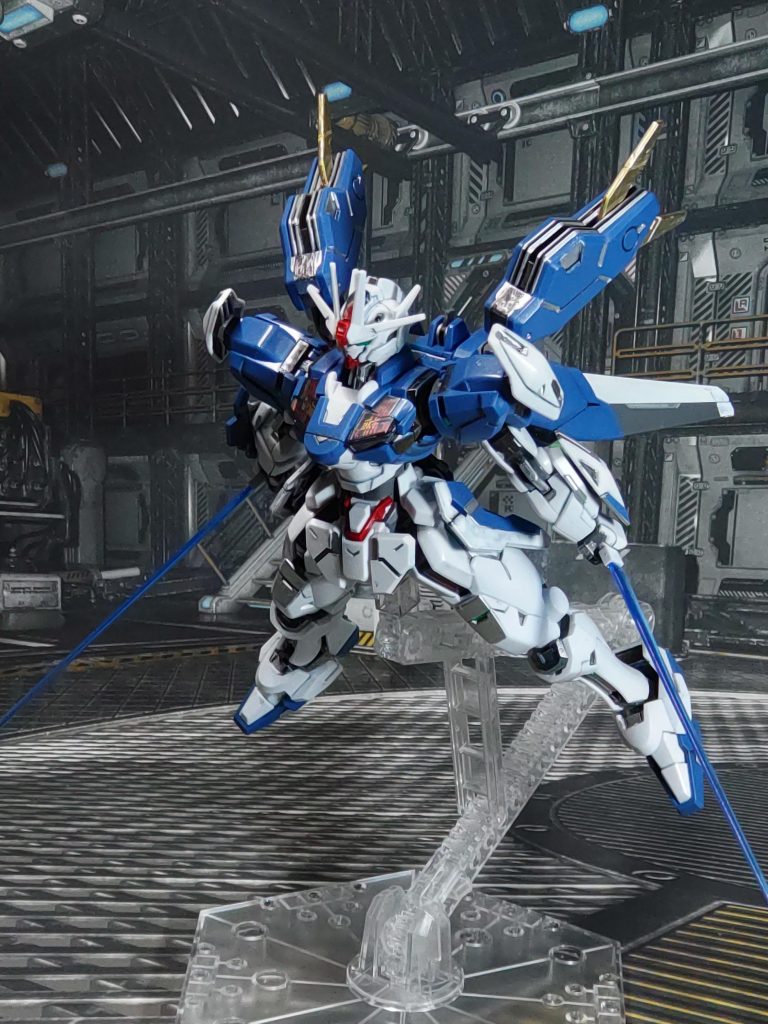 機動強化形態のビットオンフォームチャンバラやる為にも、他のMSも早く作らんとなぁ…