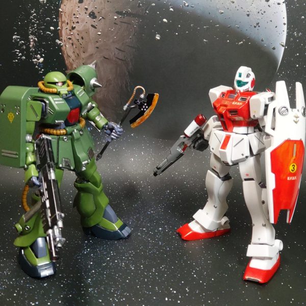 量産機同士の戦い……男達のドラマは見えない所にある