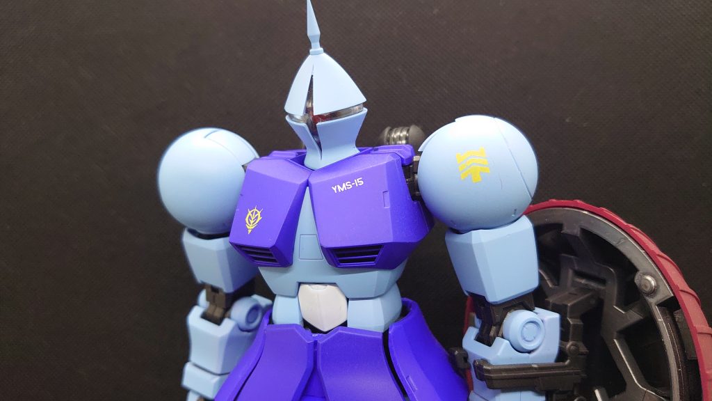 シールドのデカール貼り間違ったから写真なしです。