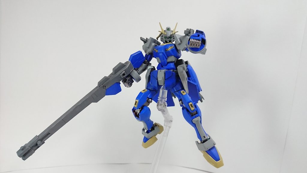 GNミサイルサバーニャの余剰パーツをアルケインの腕に取り付けました